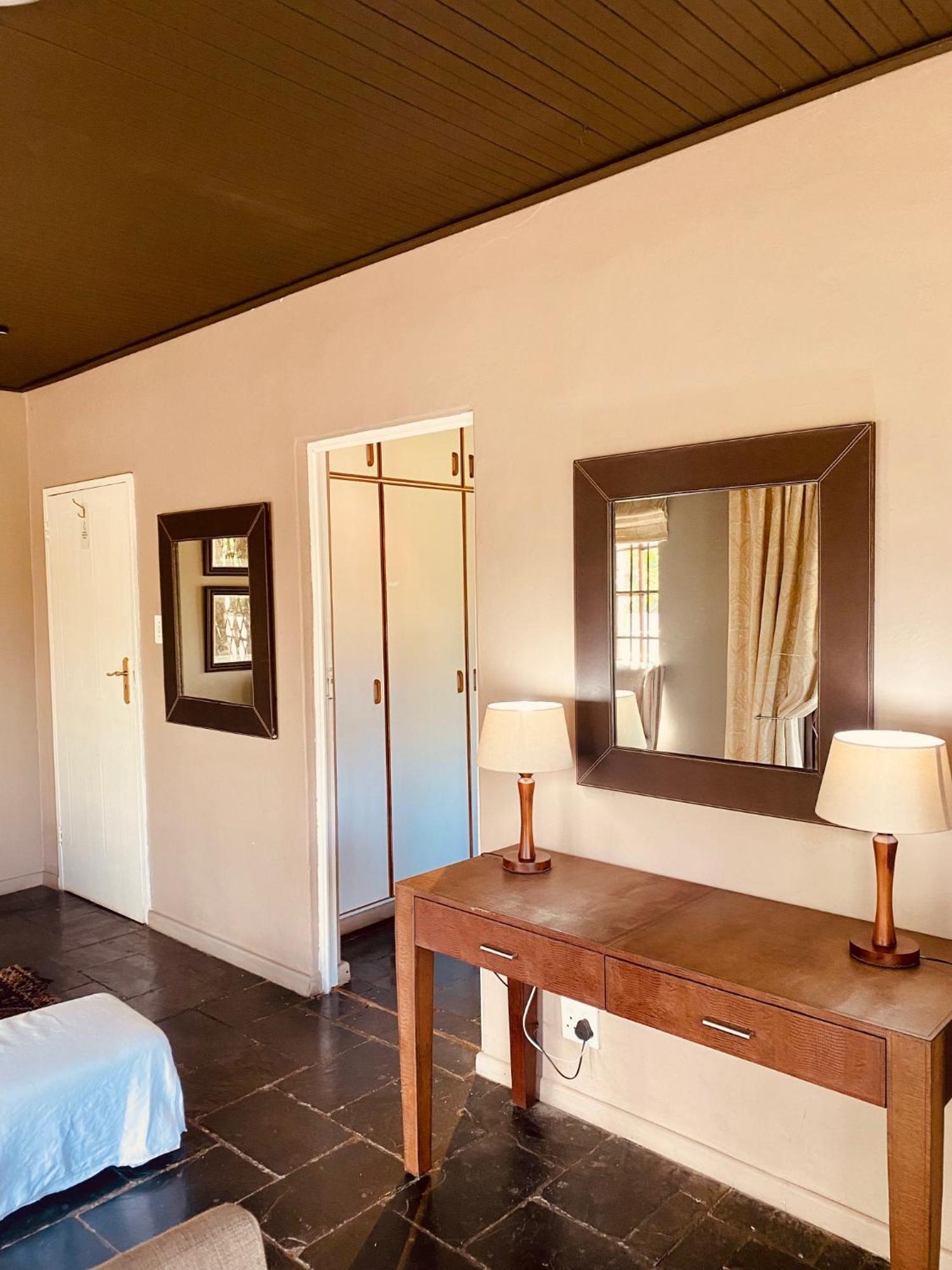 Boord Guest House Stellenbosch Bilik gambar